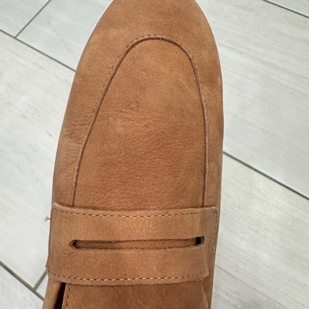 Arche Women’s Tan Loafers - Picture 6 of 11